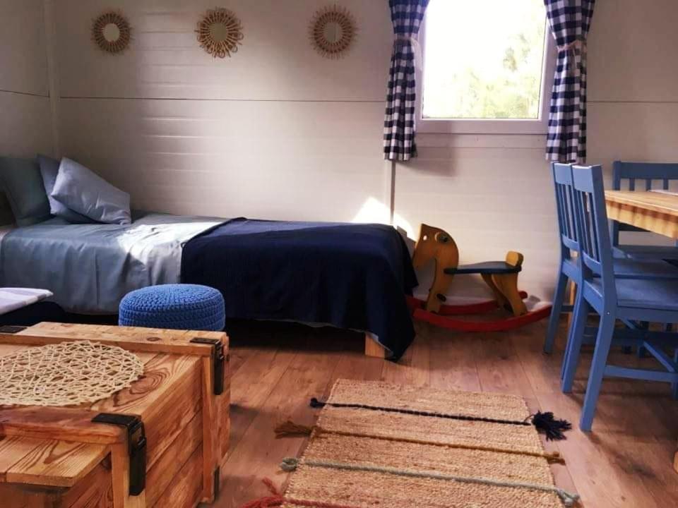 Miodowy Zakatek Caloroczne Domki I Pokoje Przy Suntago, Deepspot, Pyszne Sniadania, Grill, Ognisko Mszczonow Ngoại thất bức ảnh